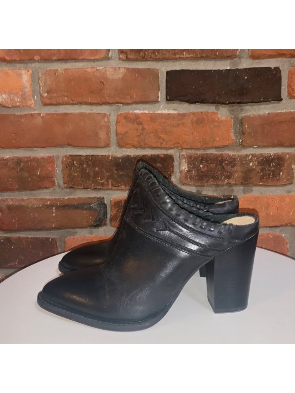 Kristin Cavallari Chinese Laundry Womens Black Leather Western Booties Size 6.5